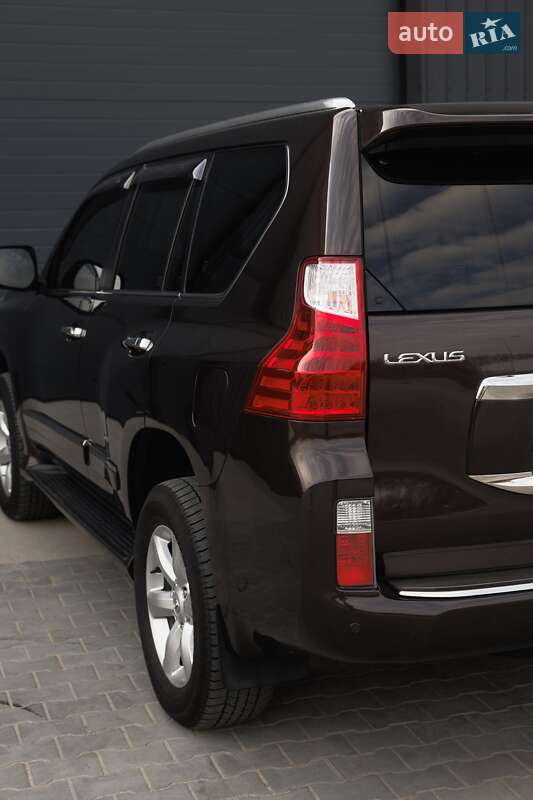 Внедорожник / Кроссовер Lexus GX 2011 в Дубно