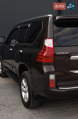 Позашляховик / Кросовер Lexus GX 2011 в 
