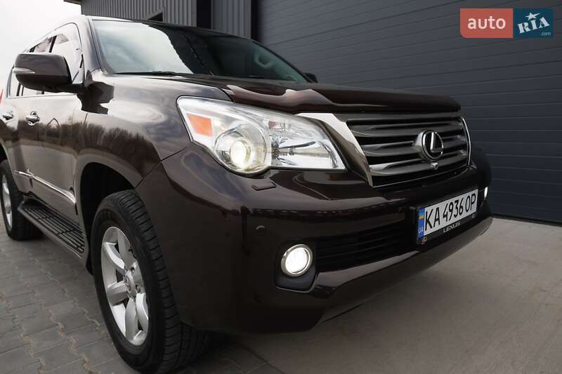 Внедорожник / Кроссовер Lexus GX 2011 в Дубно