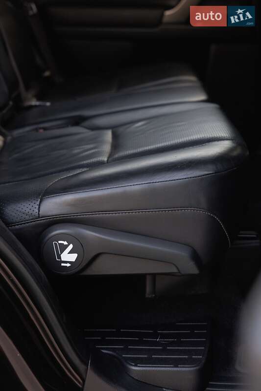 Внедорожник / Кроссовер Lexus GX 2011 в Дубно