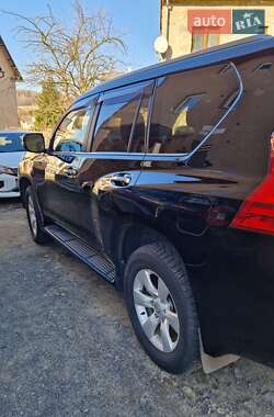 Внедорожник / Кроссовер Lexus GX 2010 в 