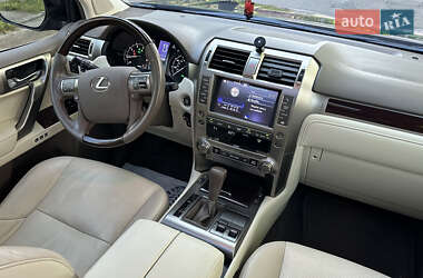 Позашляховик / Кросовер Lexus GX 2017 в 