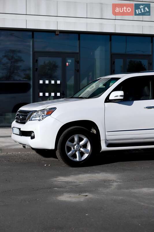 Внедорожник / Кроссовер Lexus GX 2010 в Киеве