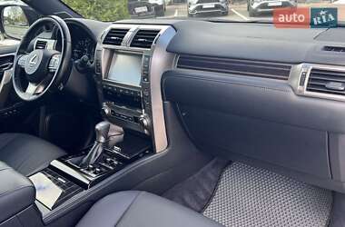 Внедорожник / Кроссовер Lexus GX 2021 в 