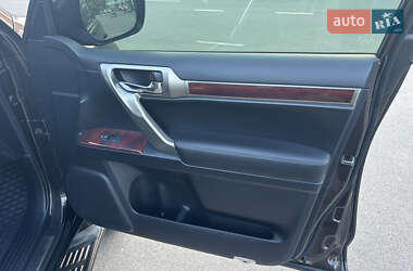 Внедорожник / Кроссовер Lexus GX 2012 в 