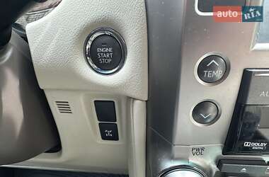 Позашляховик / Кросовер Lexus GX 2010 в 