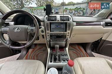 Позашляховик / Кросовер Lexus GX 2010 в 