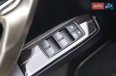 Внедорожник / Кроссовер Lexus GX 2020 в 