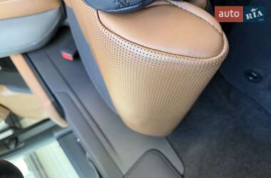 Позашляховик / Кросовер Lexus GX 2024 в 