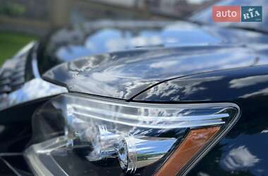 Внедорожник / Кроссовер Lexus GX 2013 в 