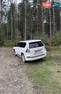 Внедорожник / Кроссовер Lexus GX 2016 в 