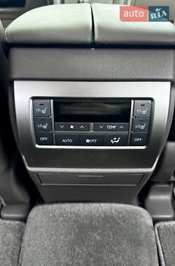 Внедорожник / Кроссовер Lexus GX 2010 в 