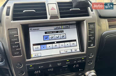 Внедорожник / Кроссовер Lexus GX 2011 в 
