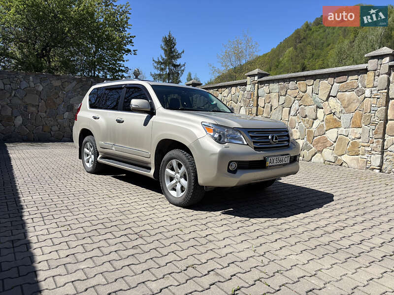 Внедорожник / Кроссовер Lexus GX 2010 в 