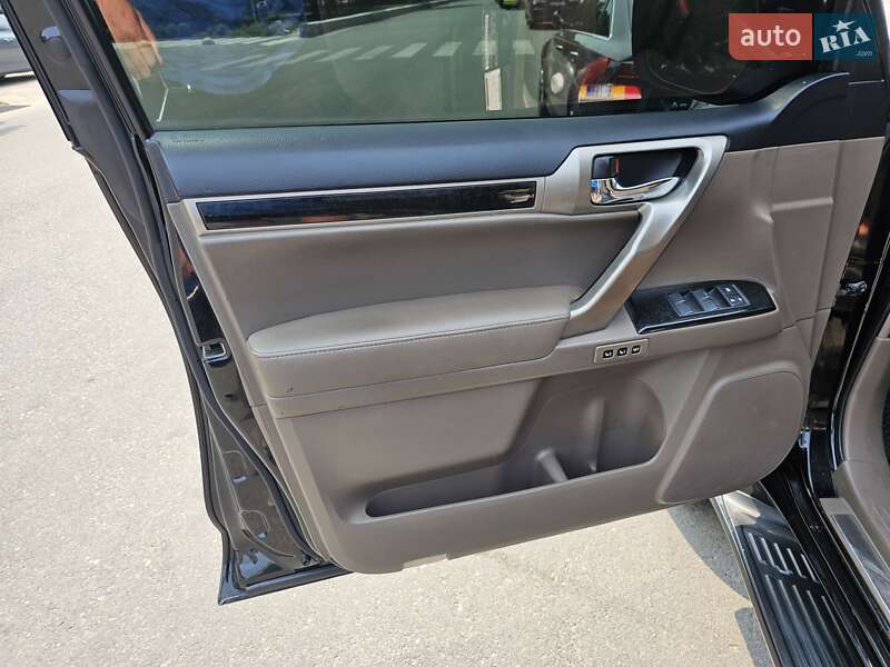 Внедорожник / Кроссовер Lexus GX 2011 в Днепре