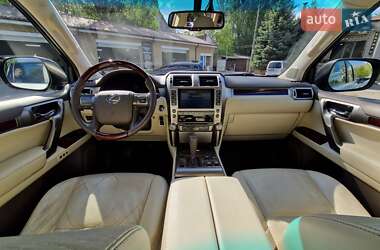 Внедорожник / Кроссовер Lexus GX 2011 в 