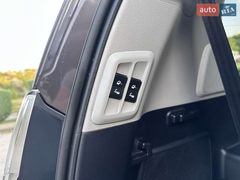 Внедорожник / Кроссовер Lexus GX 2013 в Днепре