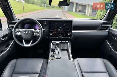 Внедорожник / Кроссовер Lexus GX 2024 в 