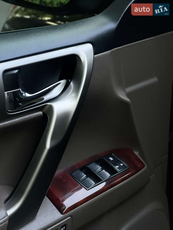 Внедорожник / Кроссовер Lexus GX 2010 в Одессе