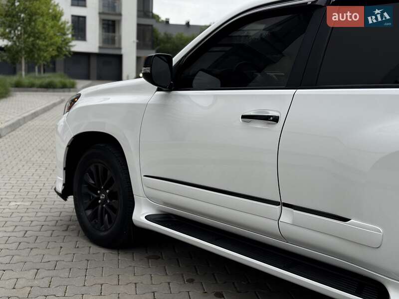 Внедорожник / Кроссовер Lexus GX 2015 в Ивано-Франковске