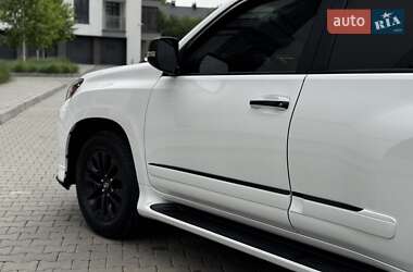 Внедорожник / Кроссовер Lexus GX 2015 в 