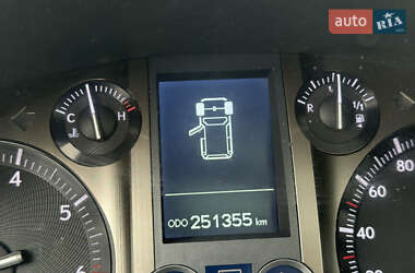 Внедорожник / Кроссовер Lexus GX 2013 в 