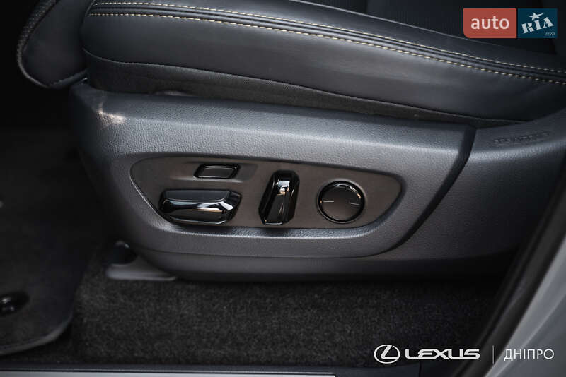 Внедорожник / Кроссовер Lexus GX 2024 в Днепре