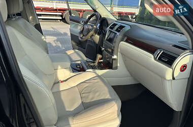 Внедорожник / Кроссовер Lexus GX 2010 в 