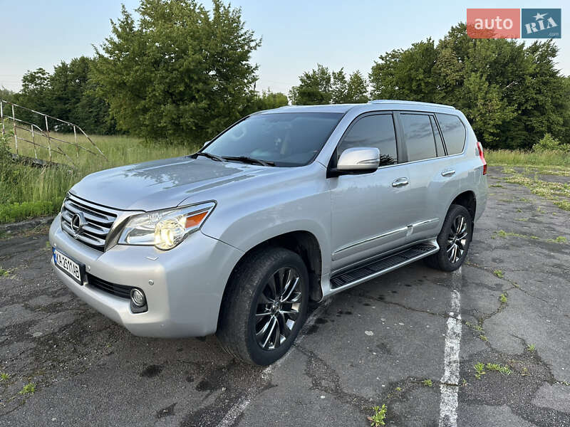 Внедорожник / Кроссовер Lexus GX 2010 в 