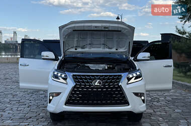 Внедорожник / Кроссовер Lexus GX 2019 в 