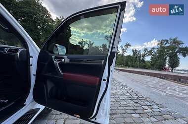 Внедорожник / Кроссовер Lexus GX 2019 в 