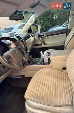 Позашляховик / Кросовер Lexus GX 2012 в 