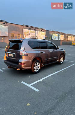 Внедорожник / Кроссовер Lexus GX 2017 в 