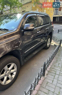 Позашляховик / Кросовер Lexus GX 2012 в 