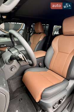 Позашляховик / Кросовер Lexus GX 2024 в 
