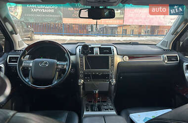 Позашляховик / Кросовер Lexus GX 2011 в 