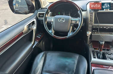 Позашляховик / Кросовер Lexus GX 2011 в 