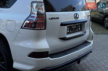 Позашляховик / Кросовер Lexus GX 2015 в 