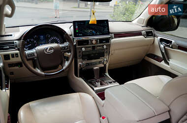 Позашляховик / Кросовер Lexus GX 2019 в 
