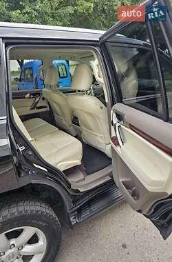 Внедорожник / Кроссовер Lexus GX 2013 в 