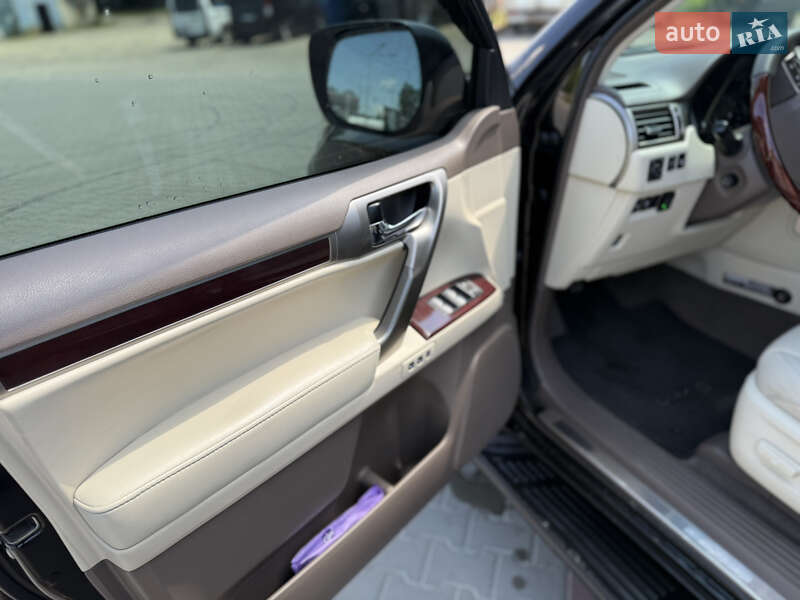 Внедорожник / Кроссовер Lexus GX 2013 в Коломые