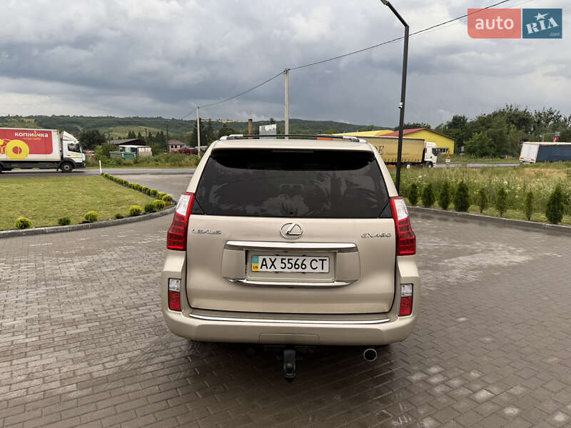 Позашляховик / Кросовер Lexus GX 2010 в Золочеві