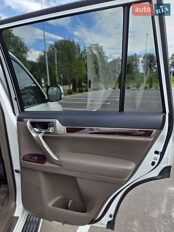 Внедорожник / Кроссовер Lexus GX 2018 в Киеве