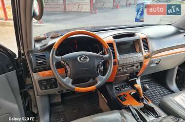 Внедорожник / Кроссовер Lexus GX 2004 в 