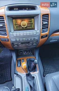 Внедорожник / Кроссовер Lexus GX 2004 в 