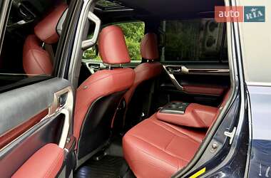 Внедорожник / Кроссовер Lexus GX 2017 в 