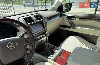 Внедорожник / Кроссовер Lexus GX 2013 в 