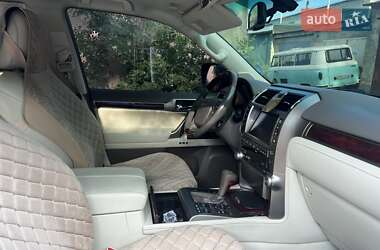 Внедорожник / Кроссовер Lexus GX 2011 в 