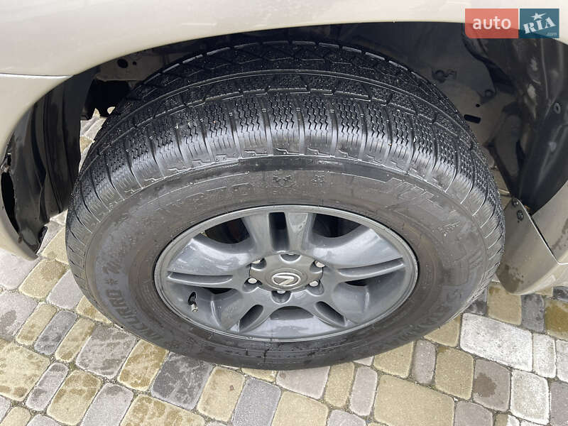Позашляховик / Кросовер Lexus GX 2004 в Харкові