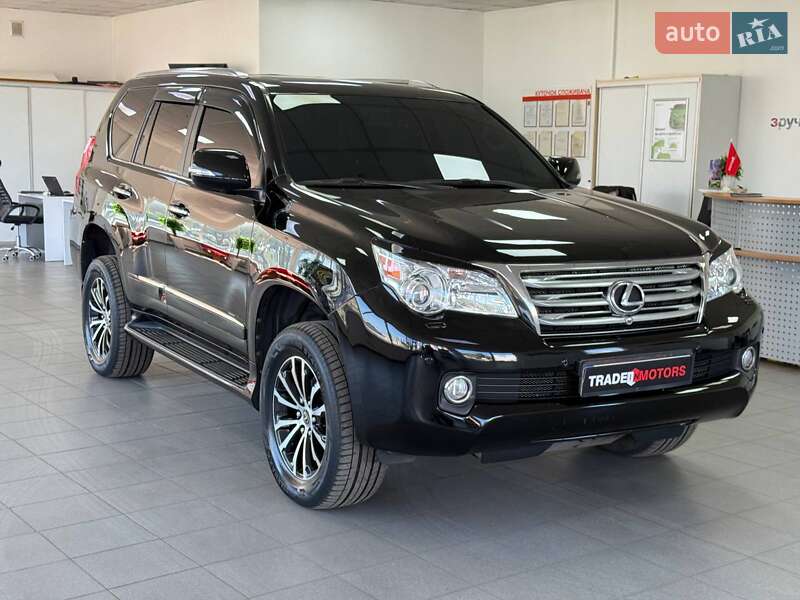 Позашляховик / Кросовер Lexus GX 2010 в 